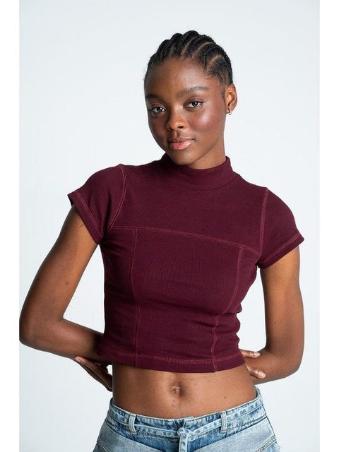 Camiseta Manga corta Ajustada Marca A
